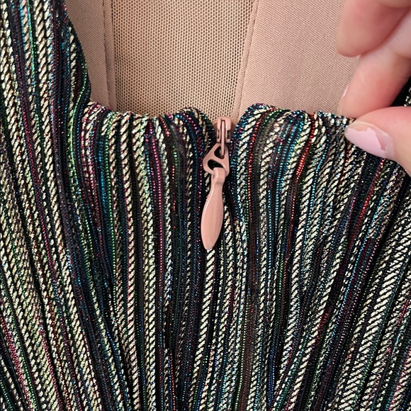 NWT Women’s Metallic High Waist Gown size Medium Nordstrom - Picture 5 of 11